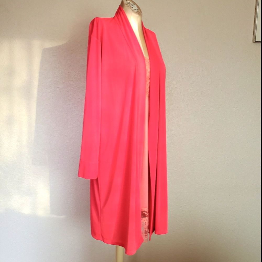Pink Natori Robe - Picture 6 of 15